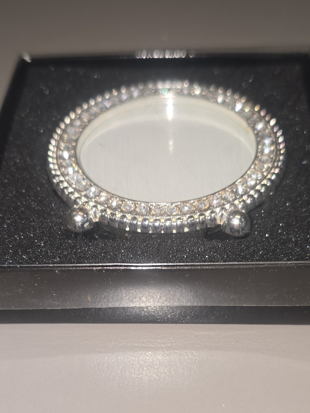 Round Silver Metal Mini Picture Frame w/ Diamante Bling Rhinestones Tabletop - Picture 9 of 9